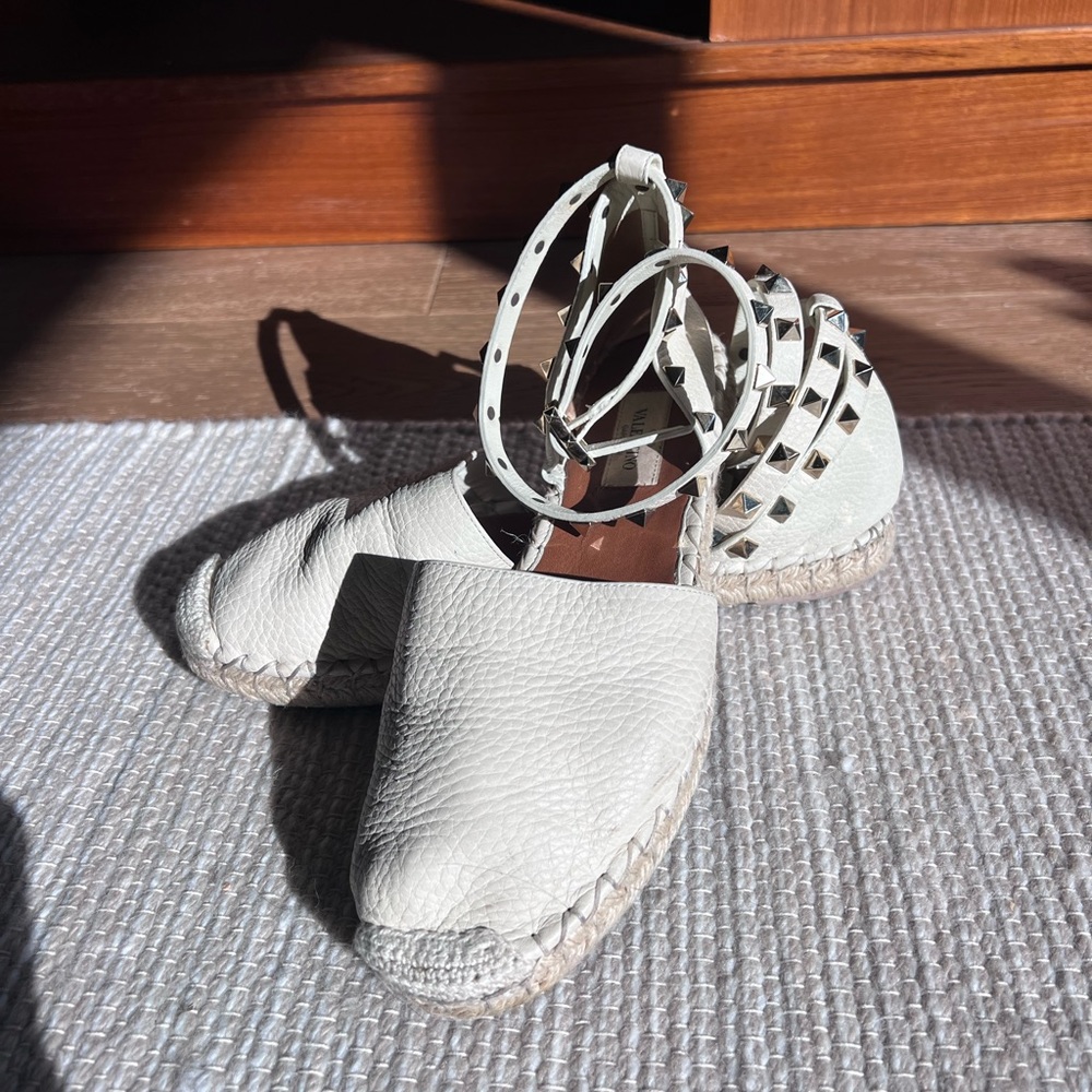 Valentino Rockstud Leather Espadrille EUC